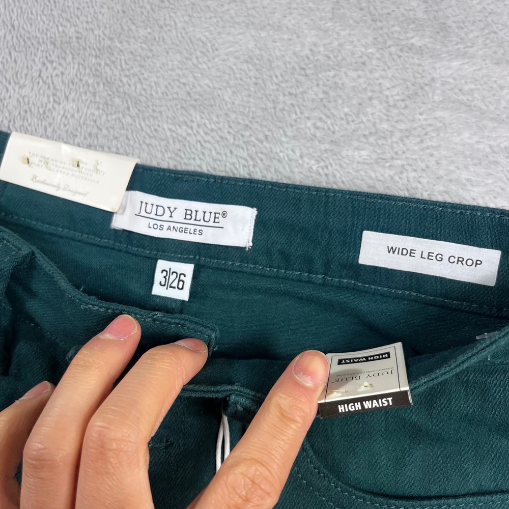 Judy Blue Womens High Waist Wide Leg Crop Teal Jeans Raw Hem JB88104 C Size 3/26 - Picture 3 of 12